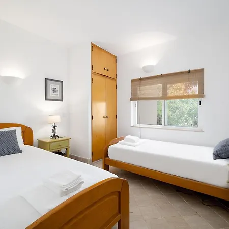 Βίλα Private Villa With Panoramic Sea Views From Faro To Albufeira, Private Pool, Sleeps 10