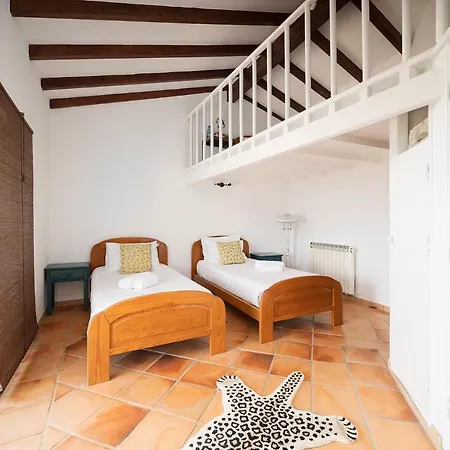 Вилла Private Villa With Panoramic Sea Views From Faro To Albufeira, Private Pool, Sleeps 10